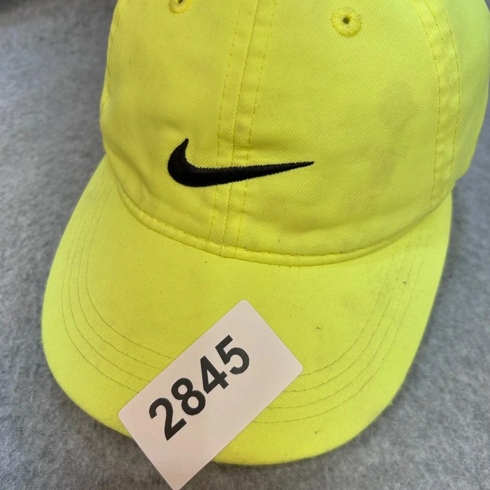 Swoosh Logo Kids Neon Yellow Nike Heritage86 Adjustable Baseball Hat Size 4-7